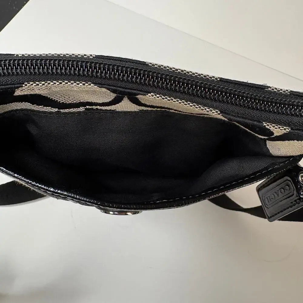 Coach Sutton Signature Swingpack Black Crossbody Purse